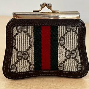 Rare Gucci GG Supreme Kiss Lock Coin Purse EUC Box Circa 1979-80